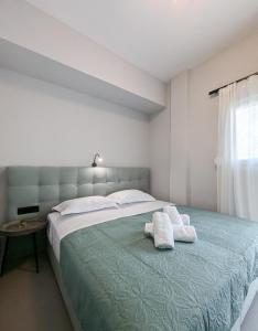 Acropolis view 3BD penthouse next to tram and port