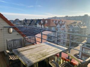 Apartment in Nieuwpoort near the Beach