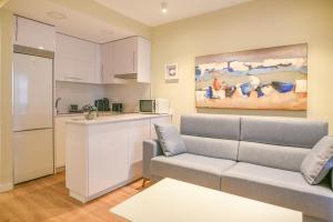 Brisare Mar - Apartamento para 4 personas a 1 min de la playa con piscina en Marbella