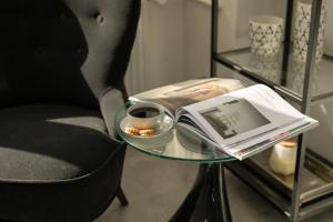 Plac Grzybowski Studio near Metro Świętokrzyska by Noclegi Renters