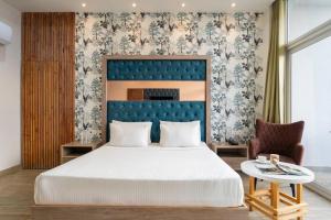 SPT Clarks Inn Suite, Mandi