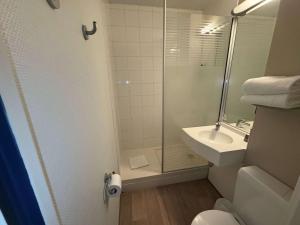 Hotels ibis budget Rouen Parc des Expos Zenith : photos des chambres