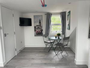 Amazing Studios 4 - East London