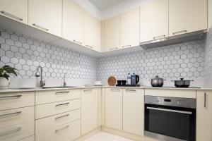 Angkor Mansion & Residence