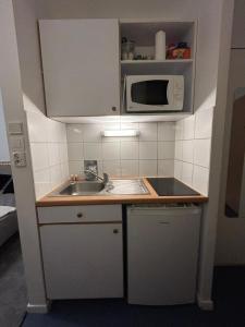 Studio in Issy Les Moulineaux