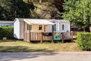 Campings Mobil Home 2 chambre 4 a 6 personne en camping 4 etoiles : photos des chambres