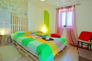 Rustical Vila Monspinosa