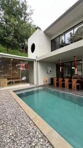 Hanok Haven Villa - Cicadas