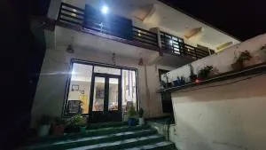 The krishna's cottage - Jagatsukh