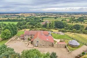 Entire Stunning Home, North Yorkshire - Sutton