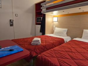 Hotels Premiere Classe Evry Sud - Mennecy : photos des chambres