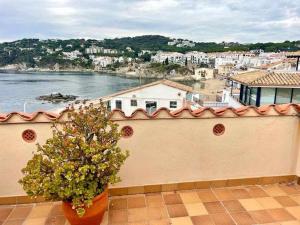 Beachfront Calella Duplex
