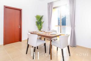 LUX The JBR Marina View Suite 2