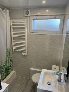 Appartements L -Emeraude, appt avec terrasse proche de la plage : photos des chambres