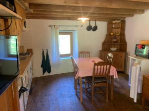 Maisons de vacances Les Trois Noyers : photos des chambres
