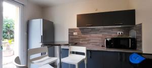 Pavillon individuel plain-pied avec terrasse et parking