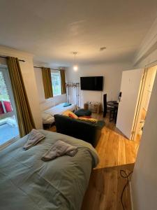 Royal Height - 3 bed in Wembley