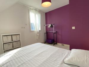 Maisons de vacances La Clairiere : Maison 5 Chambres