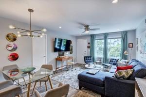 Experience Myers Park in Style