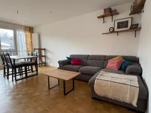 Riante Colline House - 克兰杰维耶