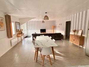 Maisons de vacances Les Chardonnays : photos des chambres