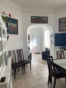 Appartements Saint-Jean-de-Luz-location 2 minutes a pieds de la plage : photos des chambres