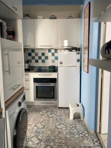 Appartements Saint-Jean-de-Luz-location 2 minutes a pieds de la plage : photos des chambres