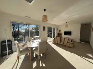 Maison avec piscine et Sauna