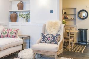 Charming cottage in the old town by Keepers Cottages