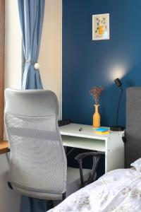 Modern 1 Bedroom by the Gondola