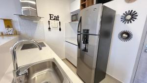 Amara 510-Comodo y amplio apartaestudio en sector Laureles