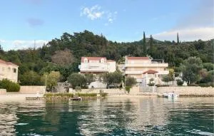 Three-Bedroom Apartment In Slano - Donji Majkovi