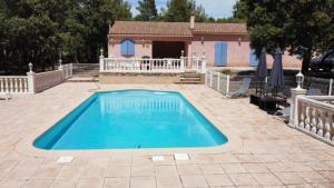Maisons de vacances Esquirou Varois - Maison avec piscine : photos des chambres