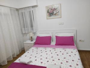 Flor de Mayo,Apt in Alimos near the sea