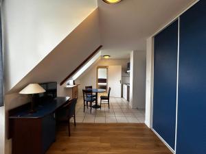 T2 rénové avec piscine chauffée proche Thermes, parking et WIFI - FR-1-541-164
