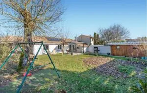 2 Bedroom Awesome Home In Merignac - BOD