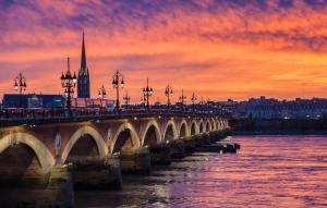 Maisons de vacances 2 Bedroom Awesome Home In Merignac : photos des chambres