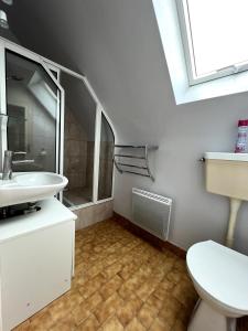 Maisons de vacances Granit Cocon 4p Madame est servie : photos des chambres