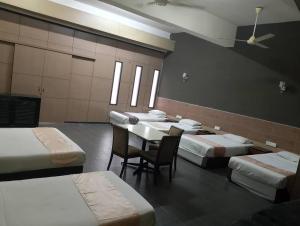 Golden Leaf Hotel Danga Bay