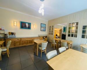 Hotels Hotel Ajoncs d'Or : photos des chambres