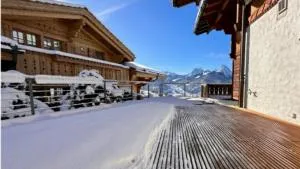 Enchanting Chalet in the Picturesque Schonried - Saanenmöser-hágó