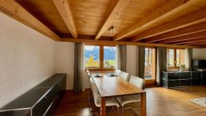 Enchanting Chalet in the Picturesque Schonried
