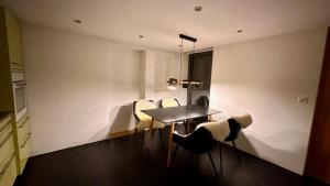 Enchanting Chalet in the Picturesque Schonried