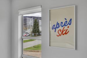 Initial - Apres Ski - MSA