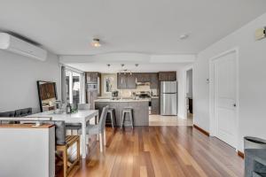 Initial - Apres Ski - MSA