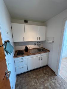 Apartment-404-Seemoewe