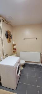 Maisons de vacances Maison 6-9 pers pour vacances et cure thermale : Maison 4 Chambres