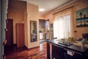 Travelershome Ciampino 212 Central Station - 钱皮诺