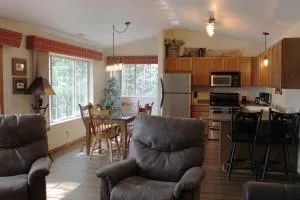 2 bed condo at Wild Eagle Lodge on Duck Lake, #201 - Conover