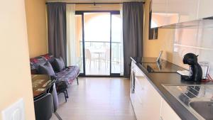 Appartement 607, vue mer, 4 personnes By Palmazur Vacances